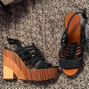 Vince Camuto platform wedge